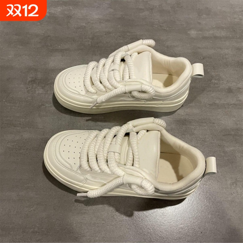 品牌断码厚底小白鞋女秋季女鞋配裙子鞋子学生百搭小众面包鞋休闲