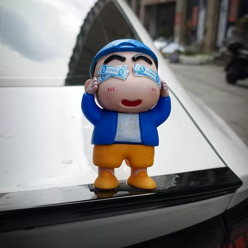 被钱蒙蔽了双眼创意公仔暴富蜡笔小新车载摆件汽车尾部车顶装饰,汽车用品/电子/清洗/改装,摆件,淘宝优惠券,粉丝福利购,淘宝优惠卷