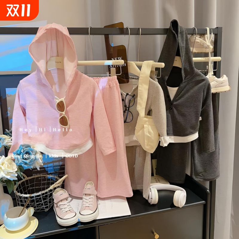 中大童2025春款慕斯绒假两件连帽打底衫阔腿裤两件套秋季套装儿童