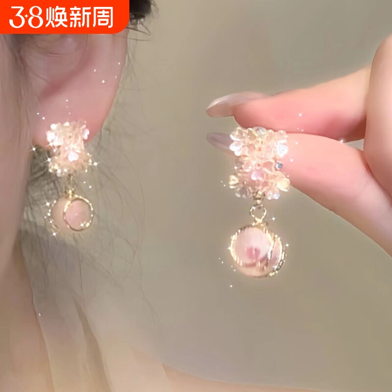 「樱花清酒」春夏粉色耳环女2025新款气质设计感高级耳饰爱心合金