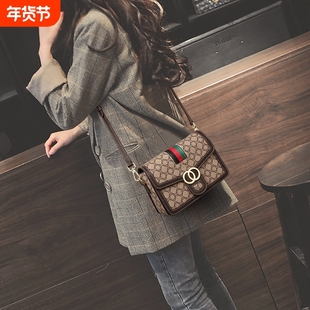 店酷奇包包女时尚新款小众设计单肩包斜挎妈妈包女小方包轻奢腋下