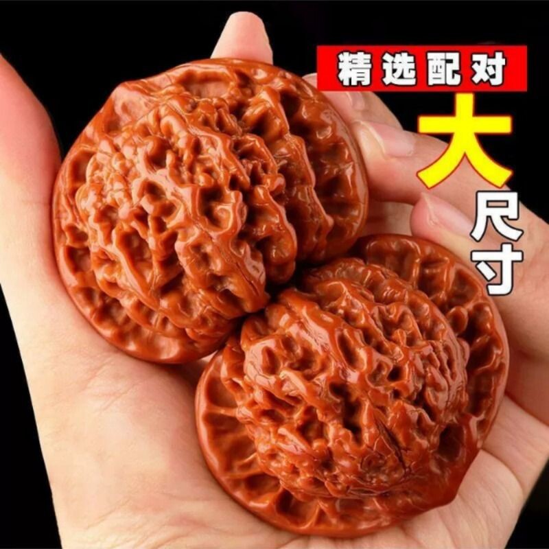 文玩核桃王勇麒麟纹大官帽四座楼狮子头原色精配对高抛精品手把件