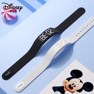 迪士尼手表男款学生智能运动防水初中高中专用无声震动闹钟手环表