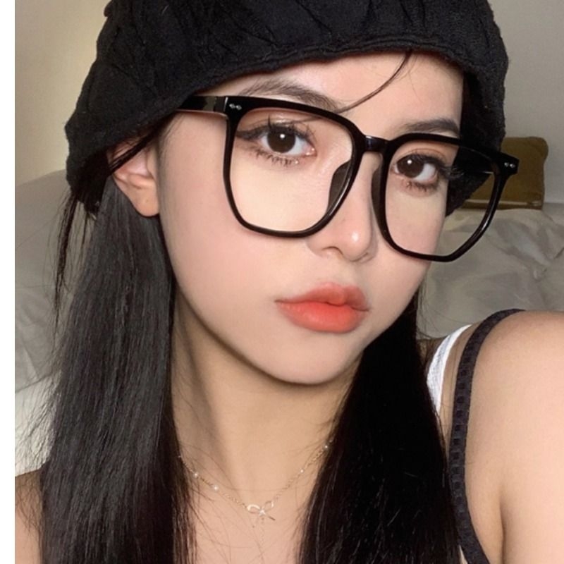 素颜神器眼镜女款黑框高级感显脸小近视方框镜框平光镜复古眼镜框