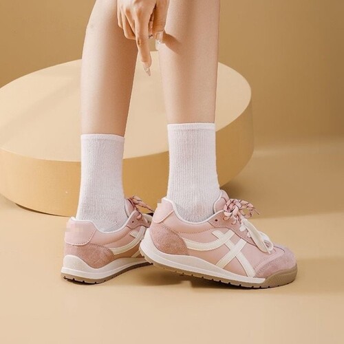 意尔康心选复古系带百搭德训鞋女2026年秋季新款休闲小白鞋爆款平