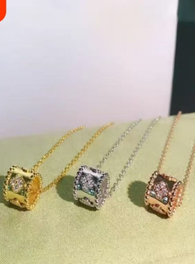 四叶草万花筒轻奢镶钻锁骨项链