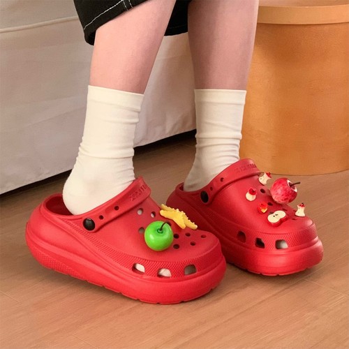 细细条度假风可爱红苹果洞洞鞋