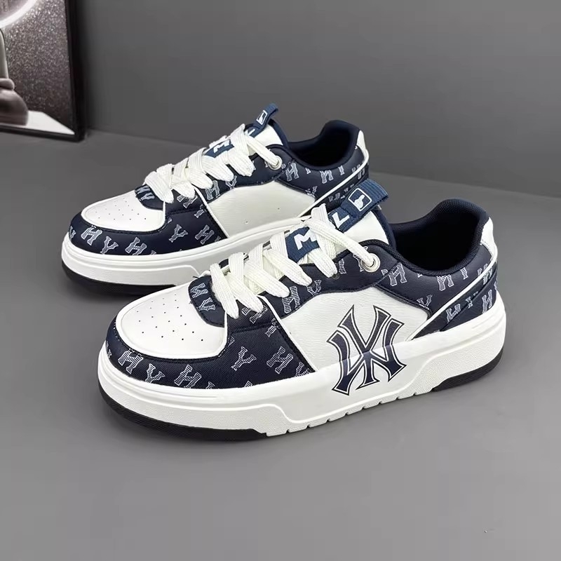 女鞋新款休闲运动鞋流行男鞋学长鞋2025热卖小白鞋熊猫魔术贴防滑