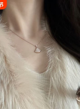 扇形小裙子项链女纯银镀18K金轻奢白贝母满钻锁骨链大扇子吊坠