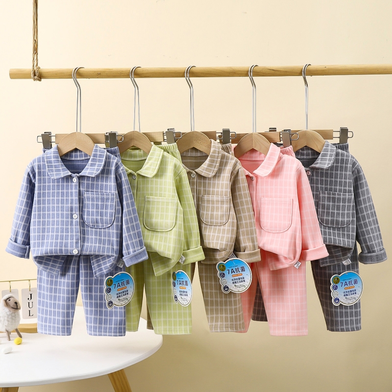 儿童家居服套装秋季新款男童睡衣保暖女童衣服宝宝童装J123德绒