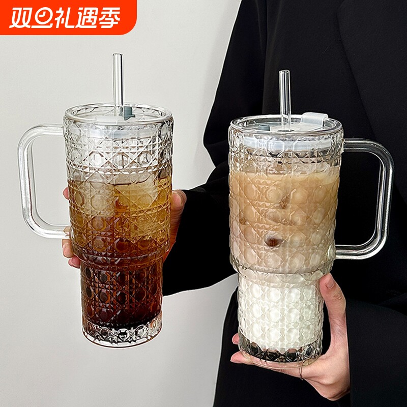 大容量玻璃杯巨无霸带把手吸管杯女生高颜值带盖办公室咖啡水杯子