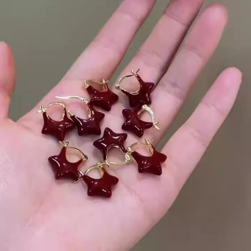 着迷 法式复古车厘子红色星星滴釉耳扣女港风秋冬新款耳环耳饰品