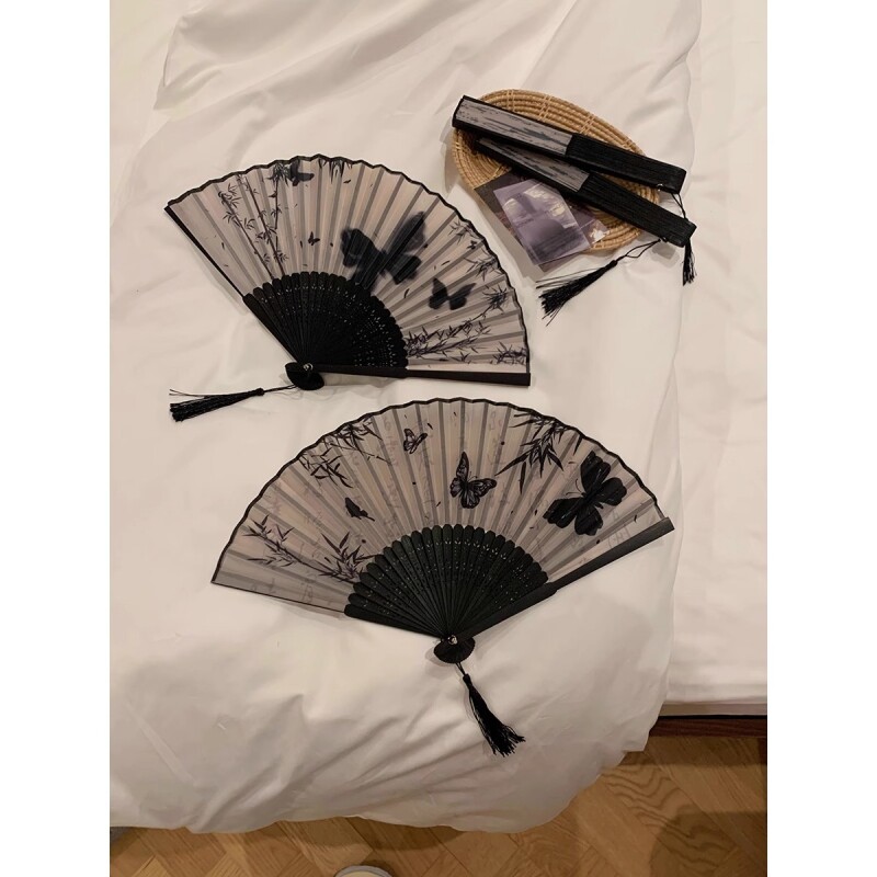 工厂直供蝴蝶折扇新中式小扇子便携小巧古风扇子水墨画拍照道具