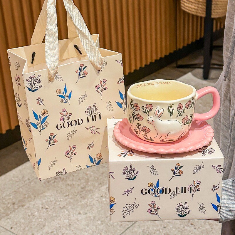 ins可爱花丛兔咖啡杯碟礼盒套装设计感陶瓷马克杯送女生生日礼物