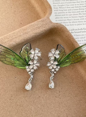 小清新绿色蝴蝶精致花朵耳骨夹个性高级感气质超仙精灵耳夹耳饰女