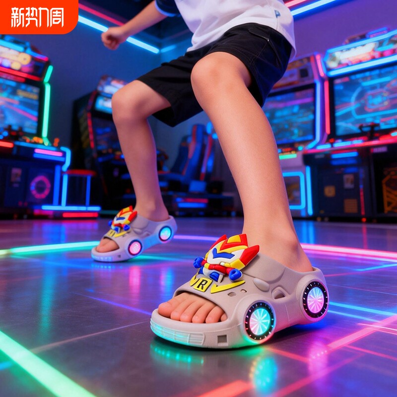 发亮灯光拖鞋2026儿童凉拖鞋卡通防滑男童居家超人软底宝宝拖鞋夏