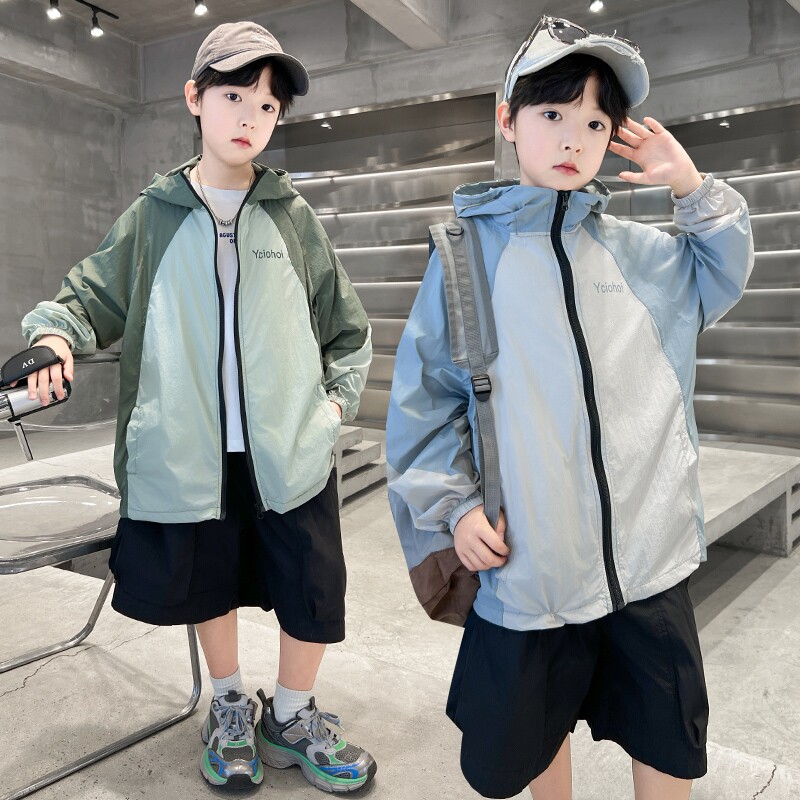 男童连帽防晒衣外套2026新款夏装中大童轻薄防晒服休闲透气衫上衣图片