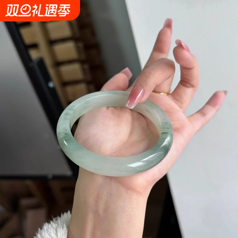 天然新疆天山翠雪翠飘花玉手镯女国风手镯正品玉镯子女镯圆条玉石