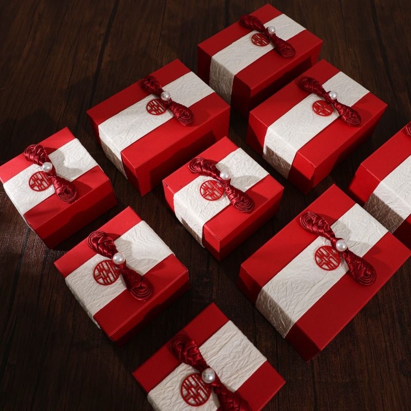 喜糖盒2025新款结婚专用高级感糖果礼盒婚礼伴手礼包装空盒子订婚