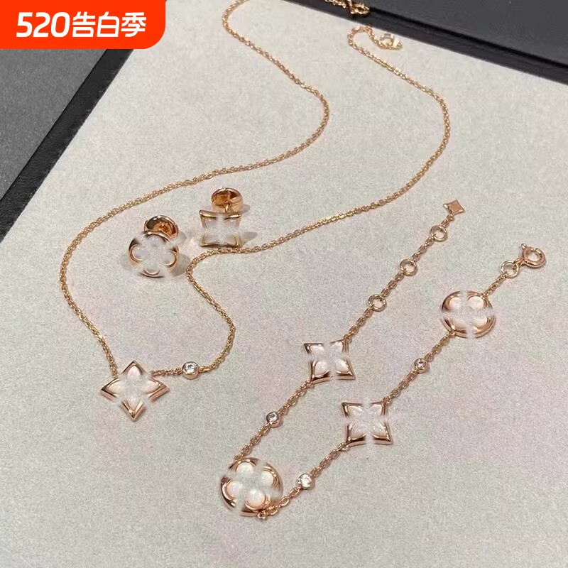 菱形贝母项链女厚镀18K四叶草花手链轻奢耳钉戒指饰品礼物闺蜜