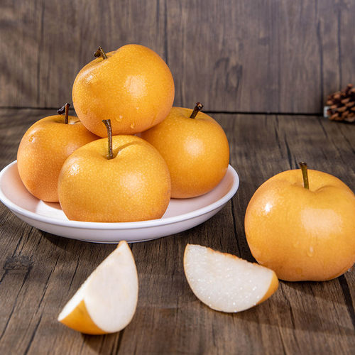 秋月梨降秋燥水果皮薄肉脆老饱满多汁老少皆宜新鲜水果