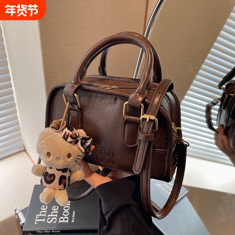 复古小包包女2026新款高级质感百搭通勤斜挎包时尚手提小方包方形,箱包皮具/热销女包/男包,通用款女包,淘宝优惠券,粉丝福利购,淘宝优惠卷