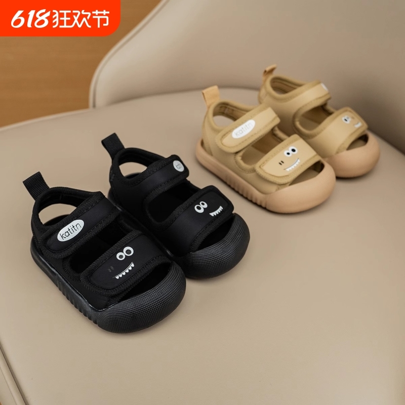 软底夏季男宝宝婴儿凉鞋包头小童防滑沙滩鞋女防踢洋气休闲学步鞋