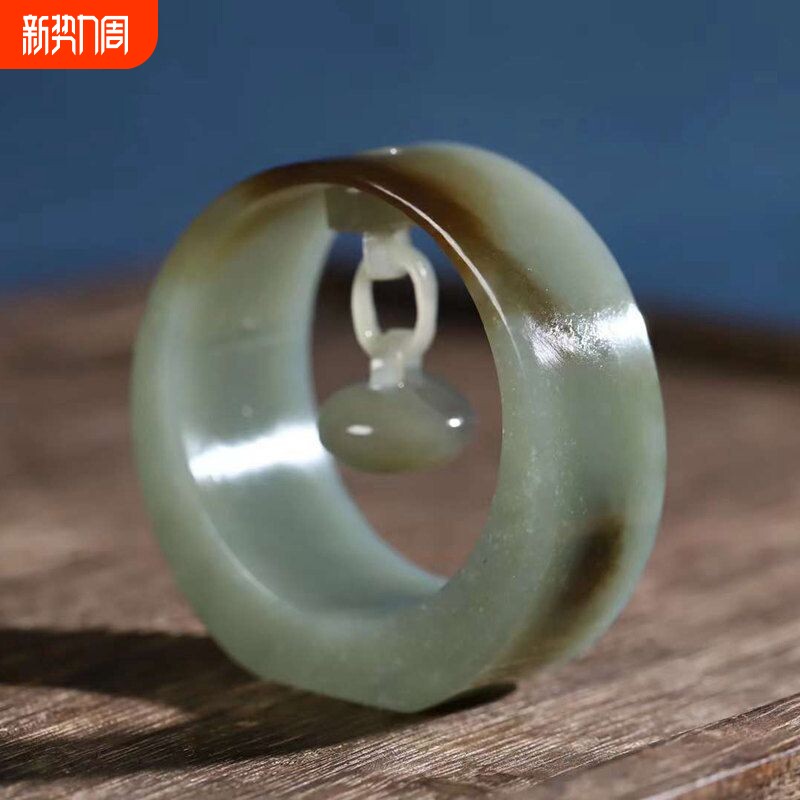 天然新疆和田玉玉器供应链且末糖老料俏糖色玉石意境小摆件工艺品