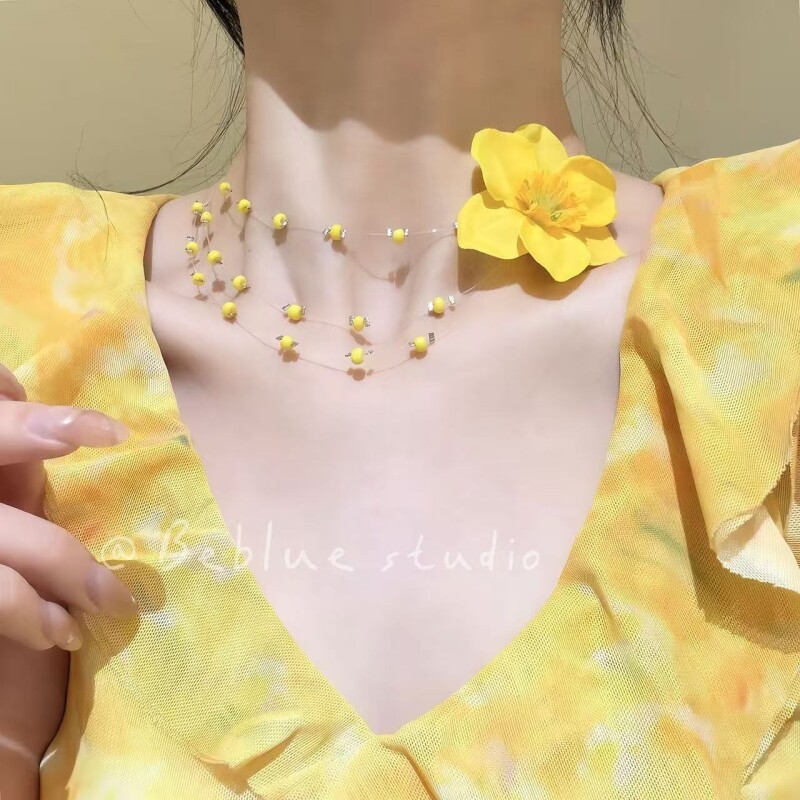 初蕊漫开~黄色花朵串珠项链女2026新款氛围感锁骨链颈链多层