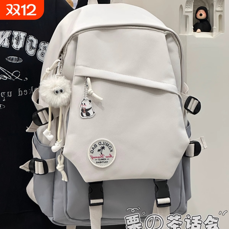 质感好棒！介通勤书包上身敲百搭