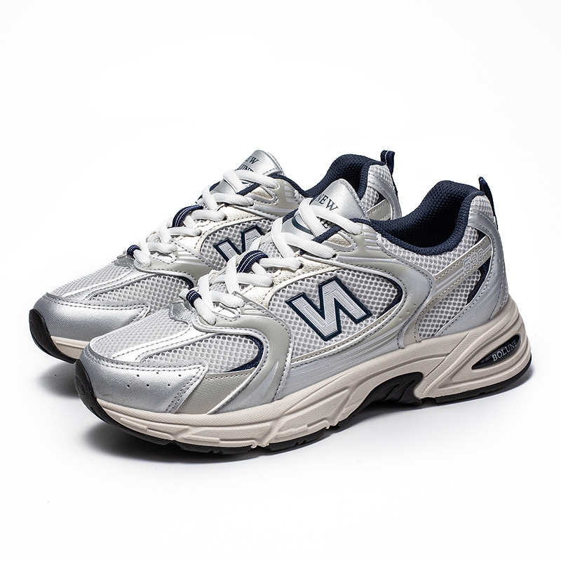 款新品校园穿搭男女鞋