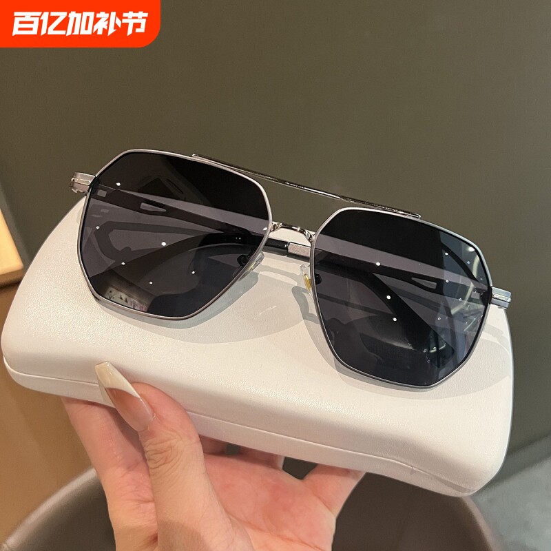 超酷开车太阳镜男2025年新款大脸眼睛潮流骑行驾驶墨镜潮网红