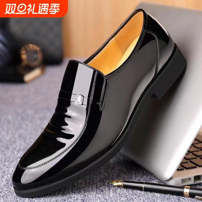 新款商务正装皮鞋男休闲结婚新郎英伦内增高夏季透气青年尖头男鞋