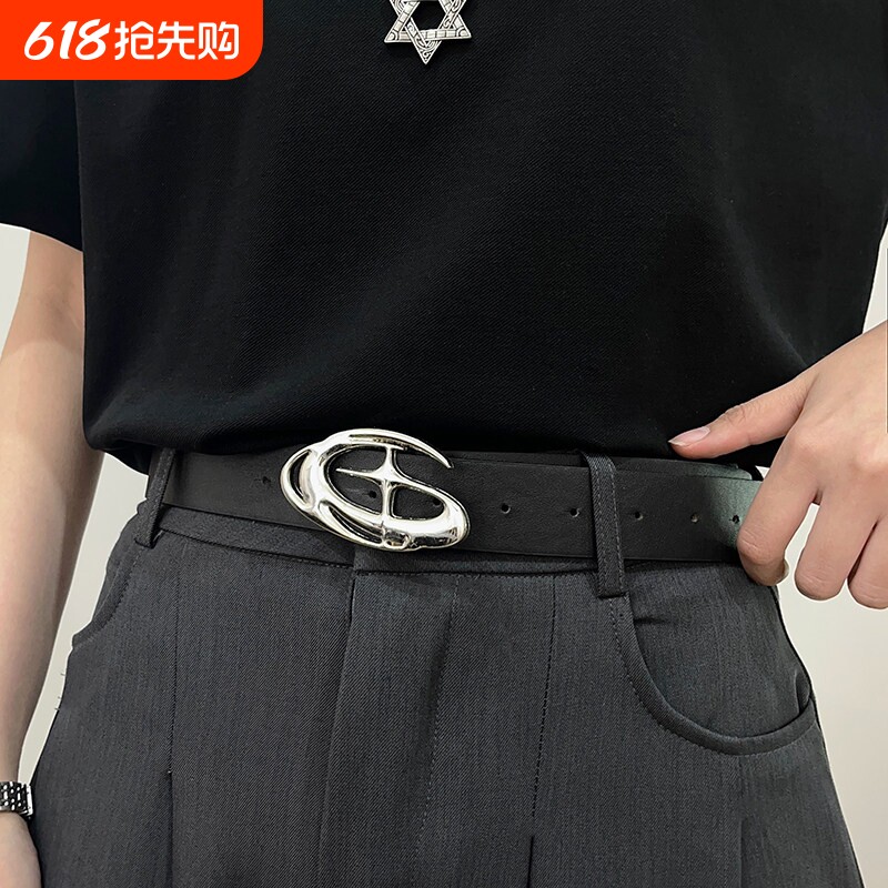男士黑色皮带2026新款复古装饰配牛仔裤腰带男款潮年轻人女士美式