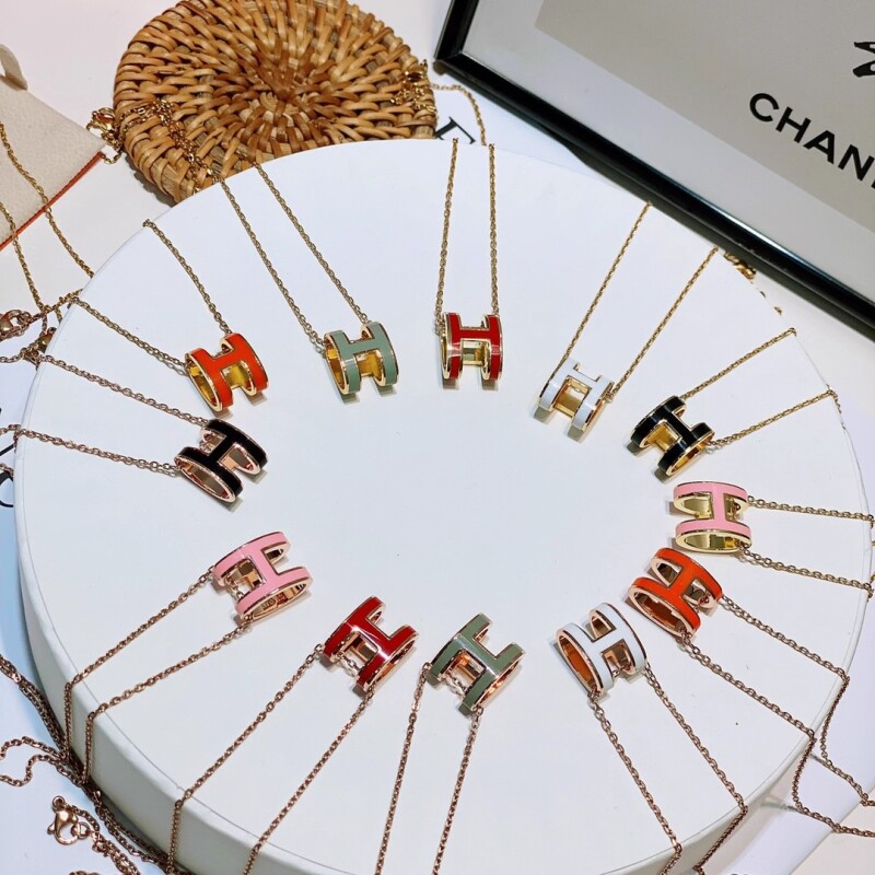 高版H字母珐琅纯银项链彩整件专柜级女轻奢感镀18k金玫瑰金镀金