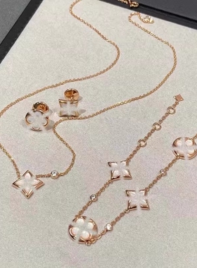菱形贝母项链女厚镀18K四叶草花手链轻奢耳钉戒指饰品礼物闺蜜