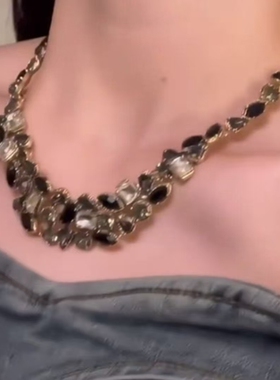 黑色水钻项链女2026年新款锁骨链高级感轻奢小众脖颈链潮新款