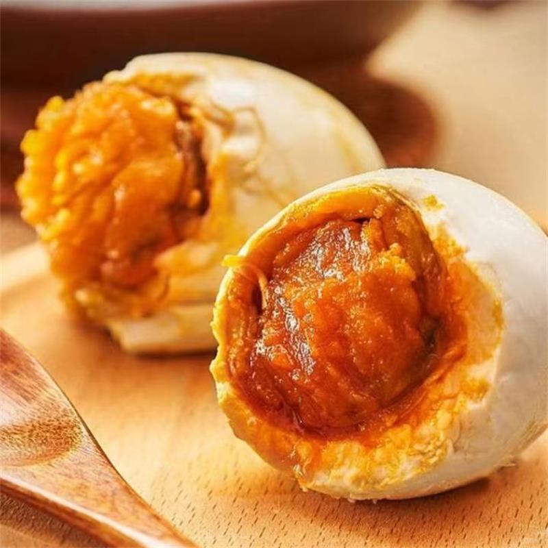 正宗咸鸭蛋开袋即食爆香入味腌制起沙流油下饭必备过节送礼真空装