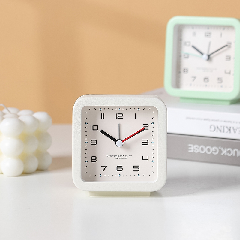 小闹钟方形学生专用起床神器宿舍卧室床头学习桌面台式静音时钟表