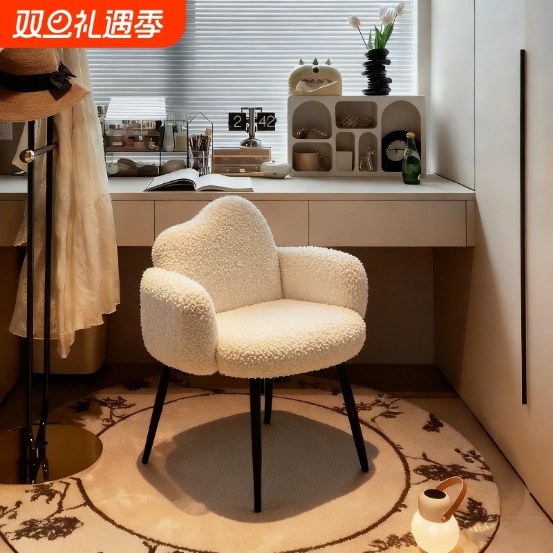 梳妆凳奶油风卧室化妆凳高级感卧室女生梳妆台美甲椅靠背椅餐桌椅