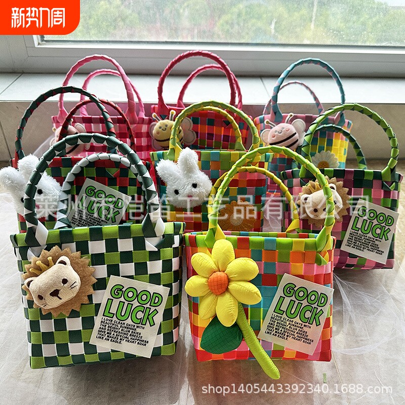 厂家新款手工花篮编织批发手提篮小篮子伴手礼小方包伴娘回礼百搭