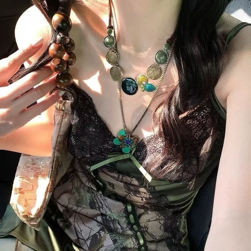 中古风双生绿色蝴蝶项链女款vintage波西米亚锁骨链古着独特配饰