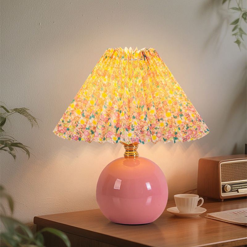 碎花台灯陶瓷小台灯网红遥控床头灯卧室创意温馨法式护眼家居语音 - 封面