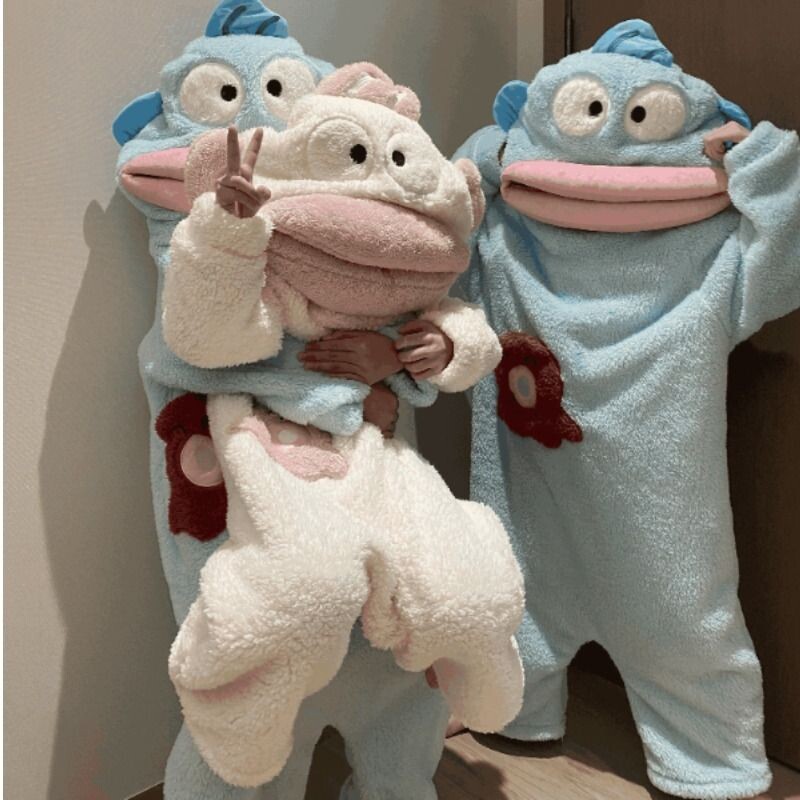 亲子丑鱼睡衣连体套装儿童可爱搞怪男女秋冬加厚珊瑚绒卡通家居服