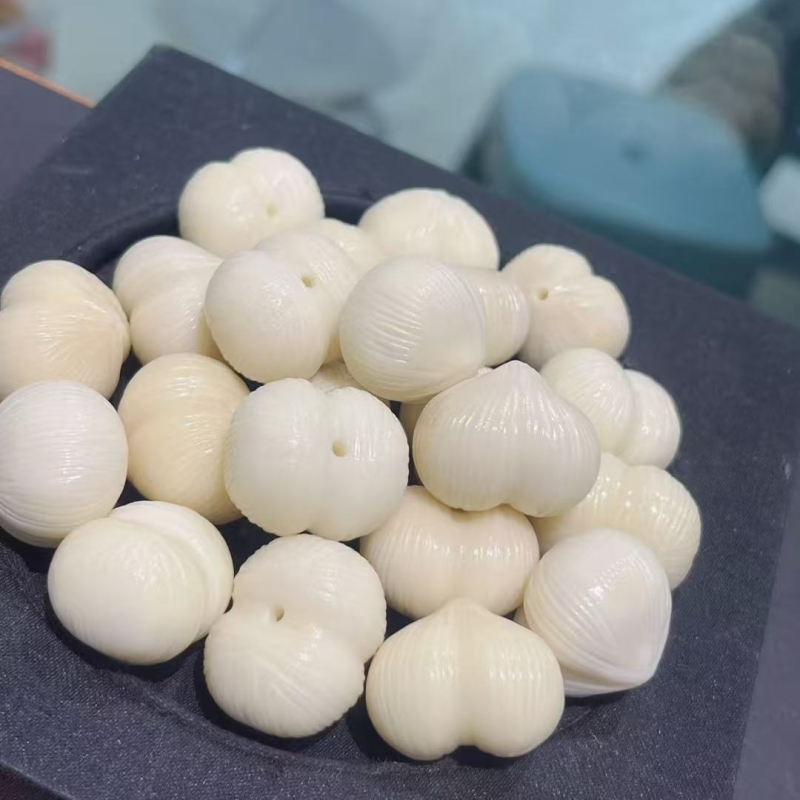 新品 象牙果屁桃爱心文玩手串配件配饰手链饰品挂件diy手工编织厂