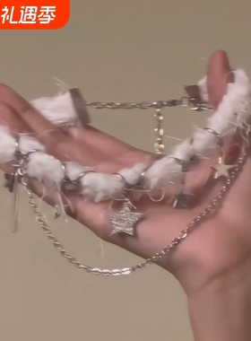 秋冬choker纯欲感毛绒流苏项链项圈小众锁骨链多层毛茸茸吊坠甜酷