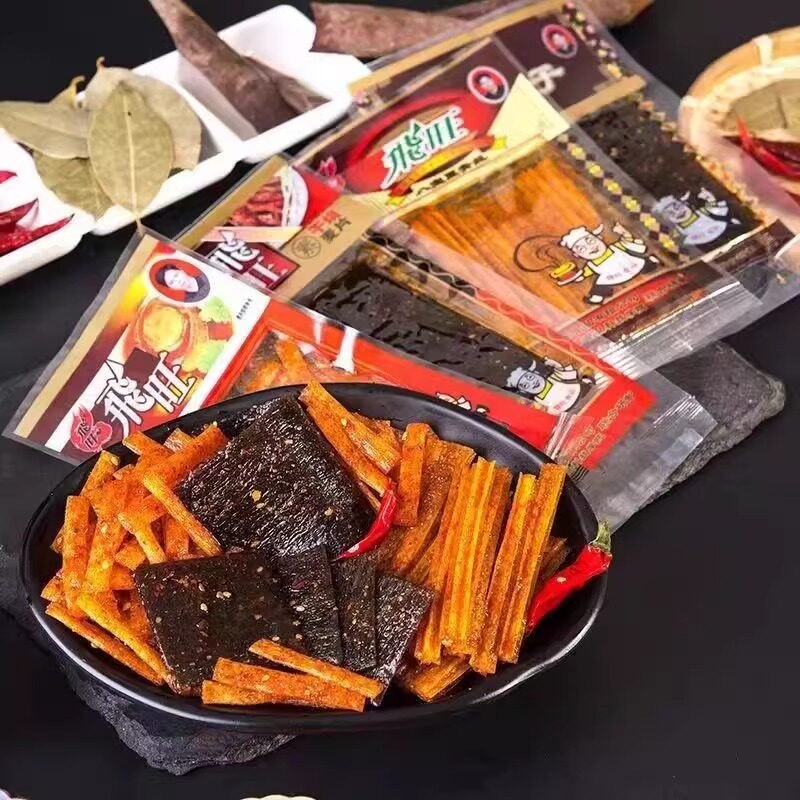 飞旺大礼包辣条湖南平江特产8090后儿时学生麻辣小吃零食解馋经典