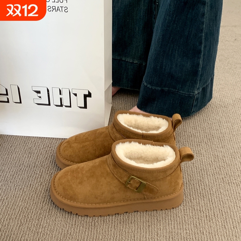 厚底勃肯鞋皮毛一体雪地靴女冬2025新款加绒短筒棉靴东北大棉鞋子