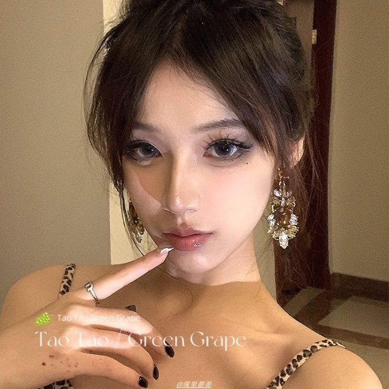 复古贵气水晶锆石流苏耳环女2025新款秋冬高级感轻奢耳钉气质耳夹