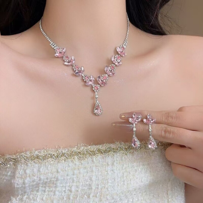 超闪粉色水滴锆石花朵项链女轻奢晚礼服锁骨链耳环套装气质耳饰潮